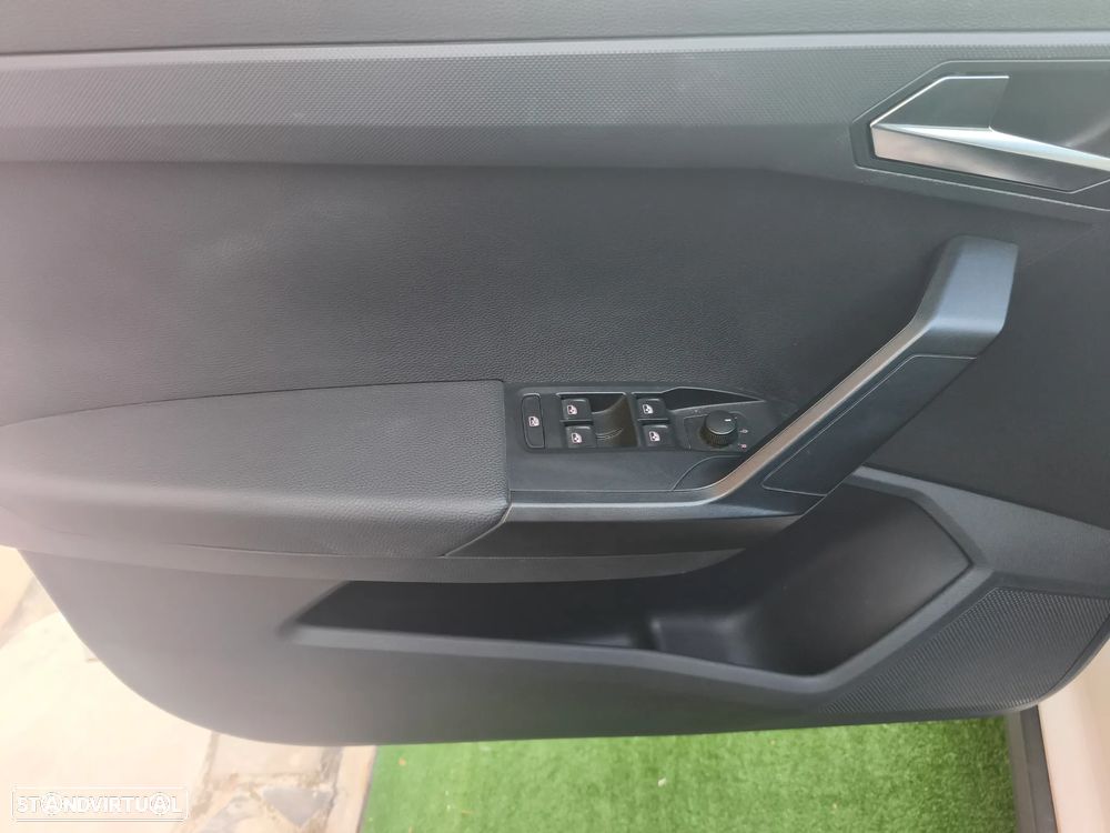 SEAT Arona 1.0 TSI Style - 21