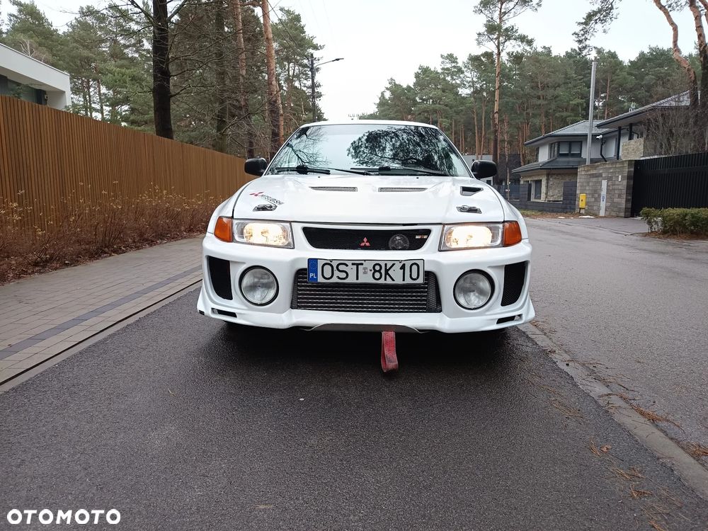 Mitsubishi Lancer Evolution - 13