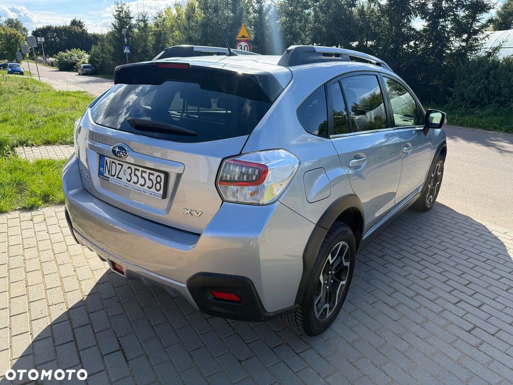Subaru XV 2.0 i Exclusive Lineartronic - 13