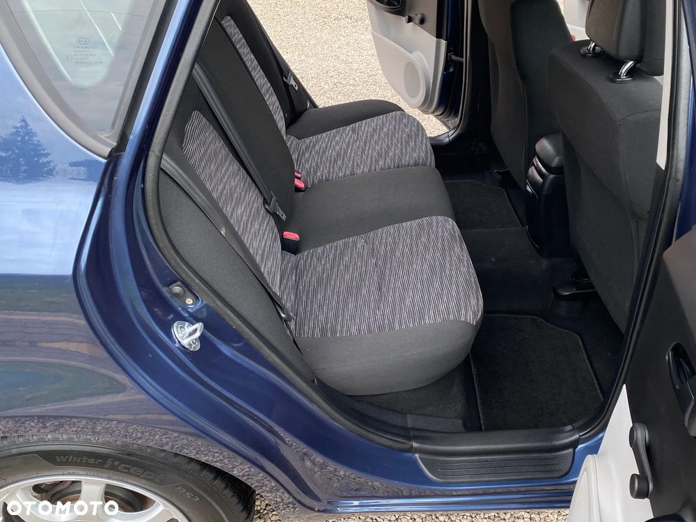 Kia Ceed 1.4 CVVT Attract - 39