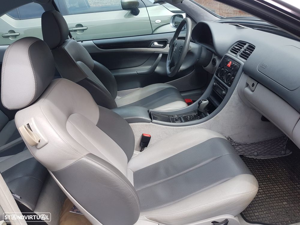 Mercedes-Benz CLK 200 - 4