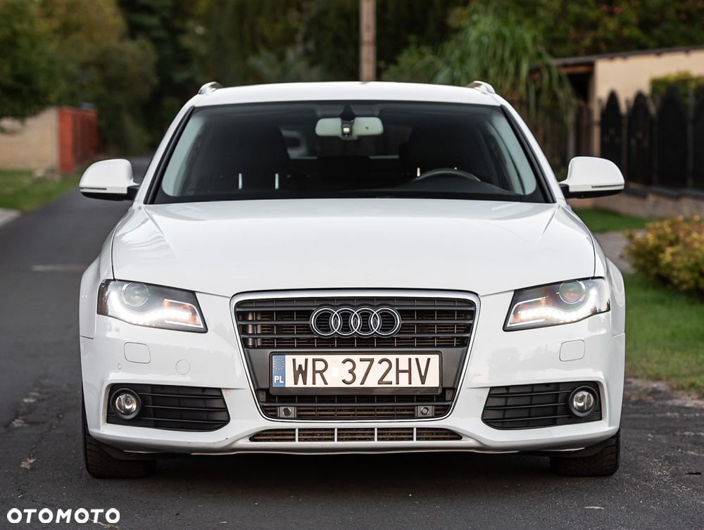 Audi A4 Avant 2.0 TDI - 11