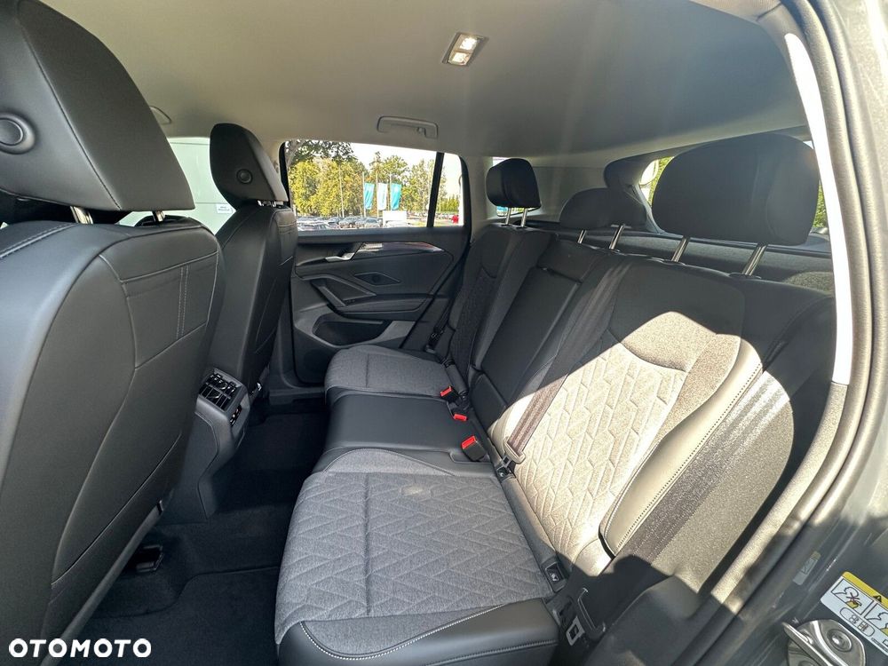 Volkswagen Tiguan 1.5 eTSI Life Plus DSG - 24