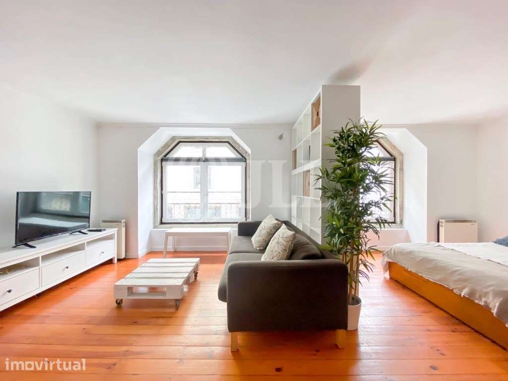 Apartamento T0 mobilado e equipado, no Chiado, em Lisboa - Grande imagem: 2/11