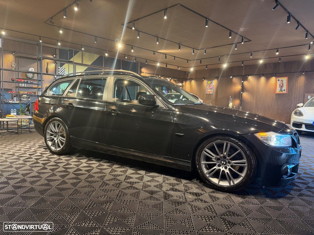 BMW 320 d Navigation Sport - 8