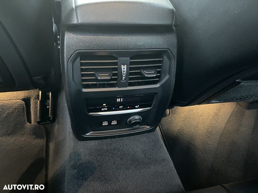 BMW Seria 3 320d Aut. M Sport - 15