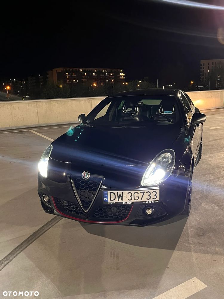Alfa Romeo Giulietta 1750 TBi Veloce TCT - 10