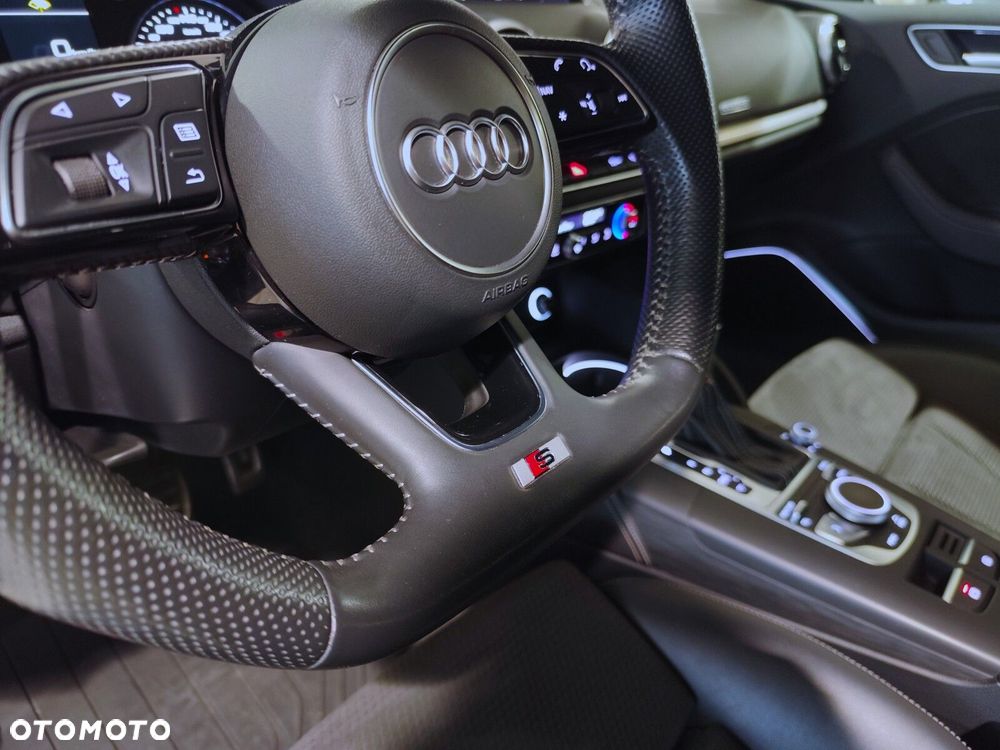 Audi S3 Sportback TFSI Quattro S tronic - 16