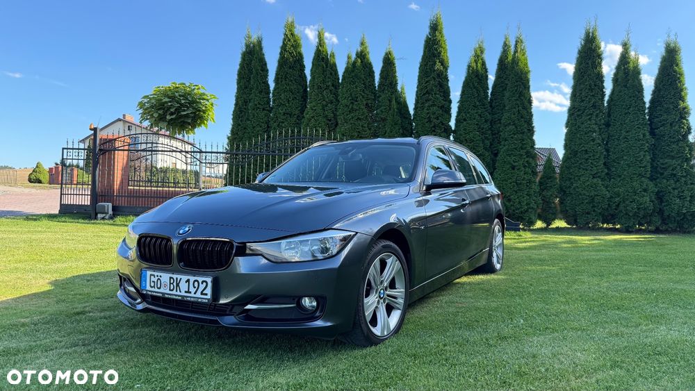 BMW Seria 3 318d DPF Touring Edition Sport - 1