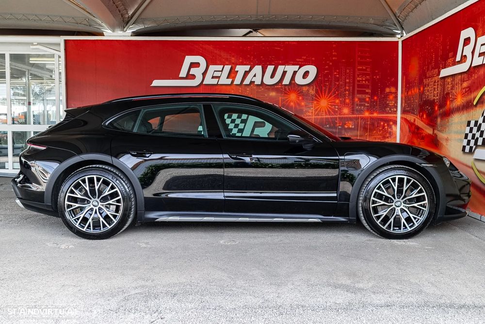 Porsche Taycan Cross Turismo 4 - 4