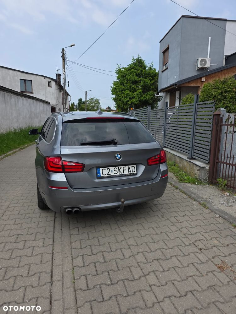 BMW Seria 5 520i - 3