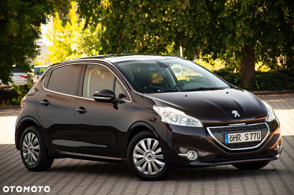 Peugeot 208 120 VTI Intuitive - 17