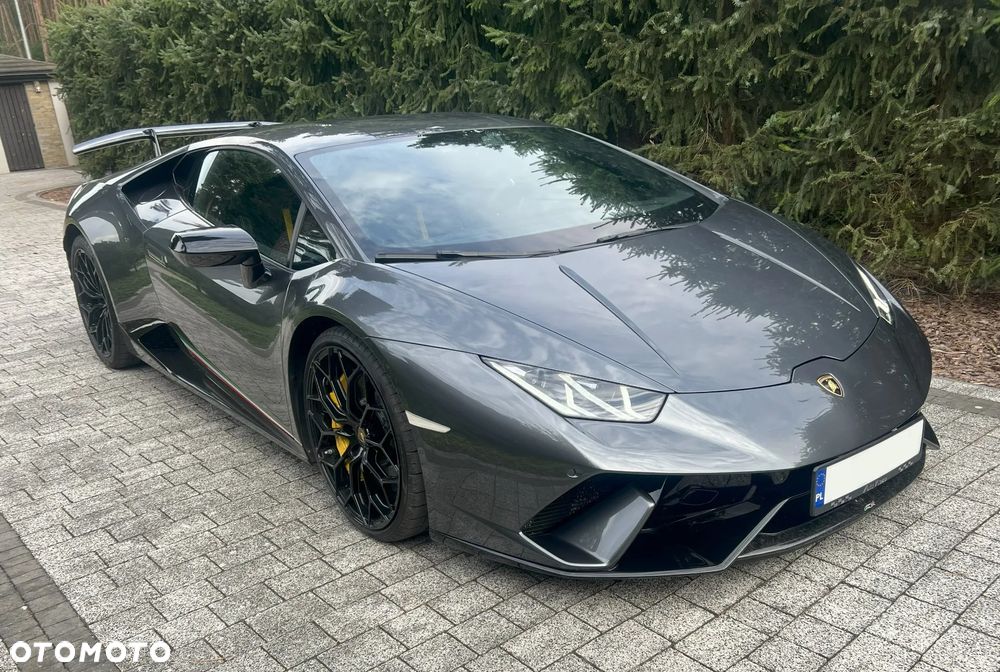 Lamborghini Huracan Performante - 4