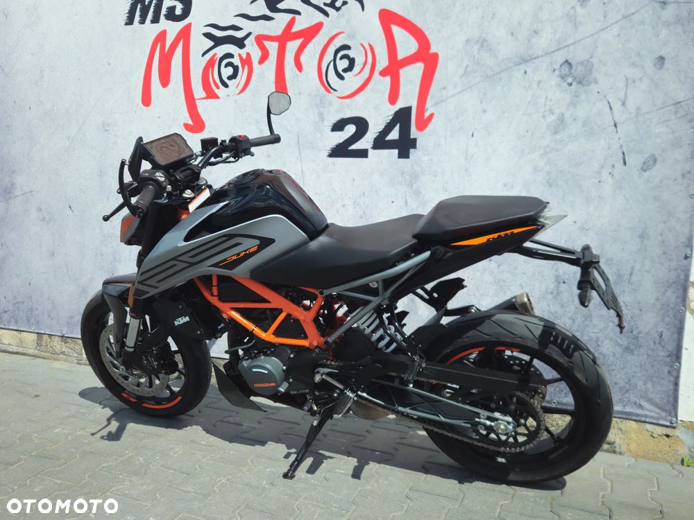 KTM Duke - 3