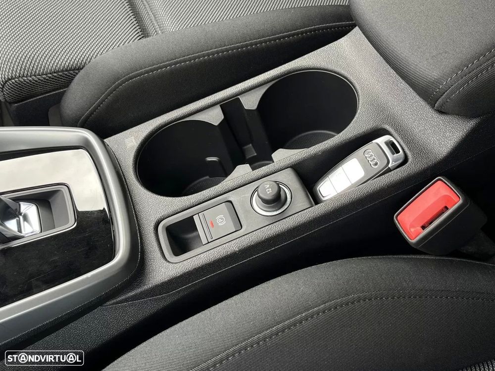 Audi A3 Sportback 30 TFSI Advanced S tronic - 27