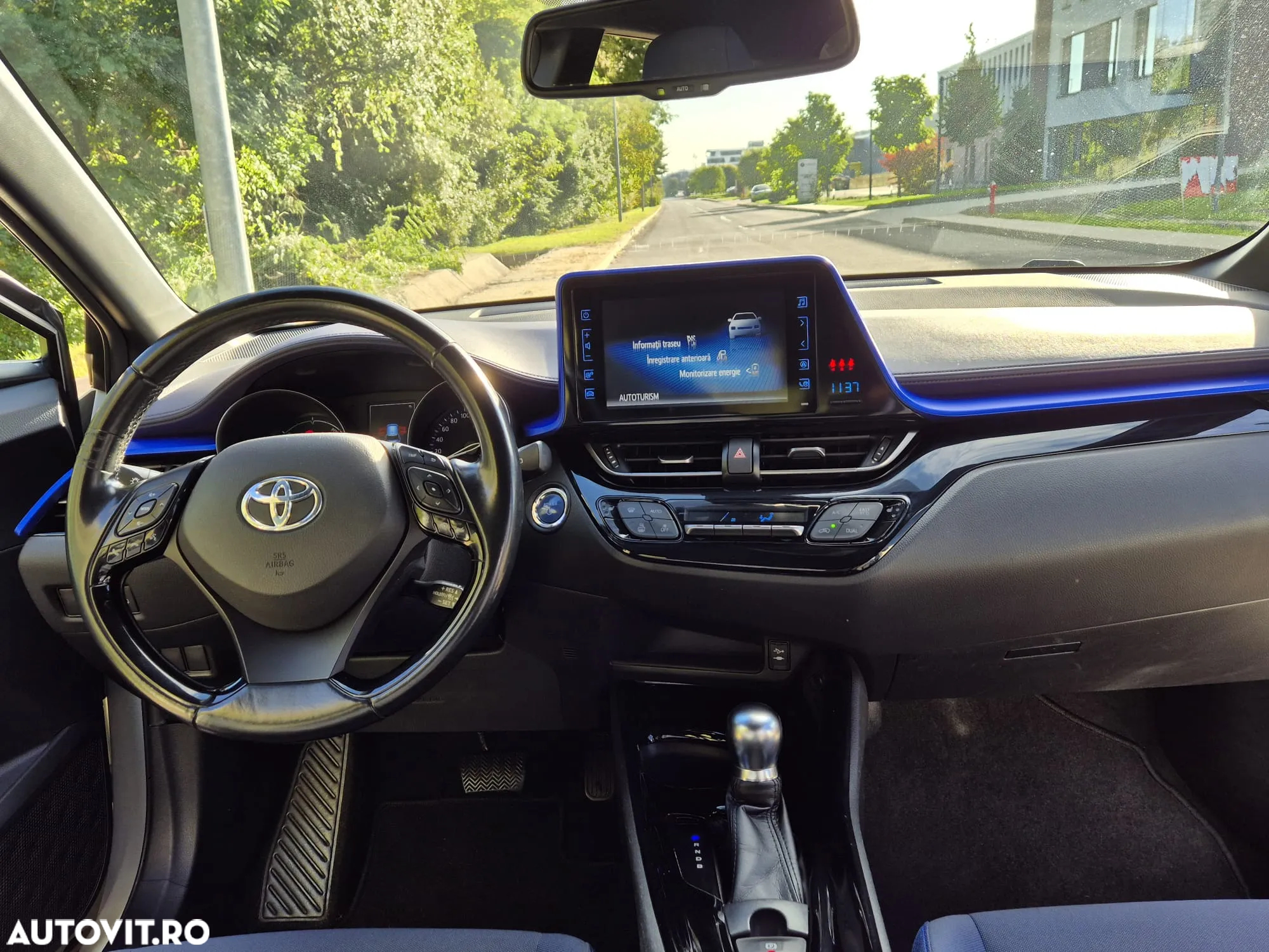 Toyota C-HR 1.8 HSD 4x2 CVT C-lassy LED - 10