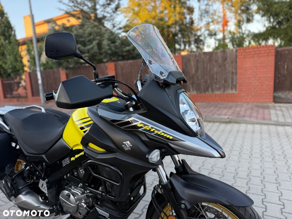 Suzuki DL - 4