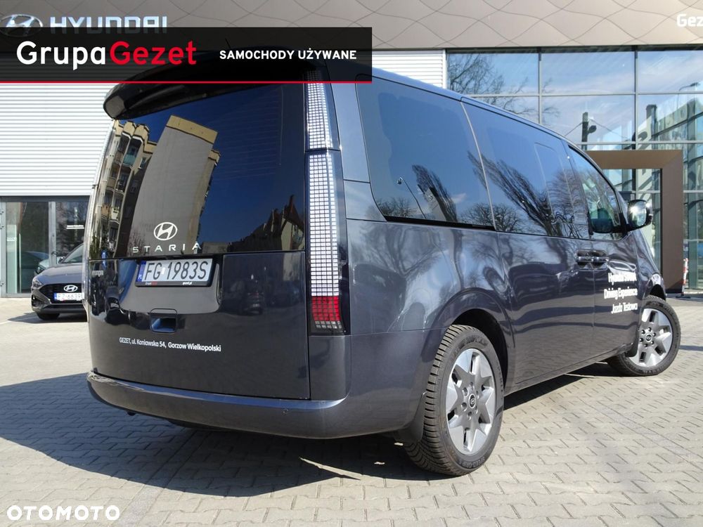Hyundai Staria - 4