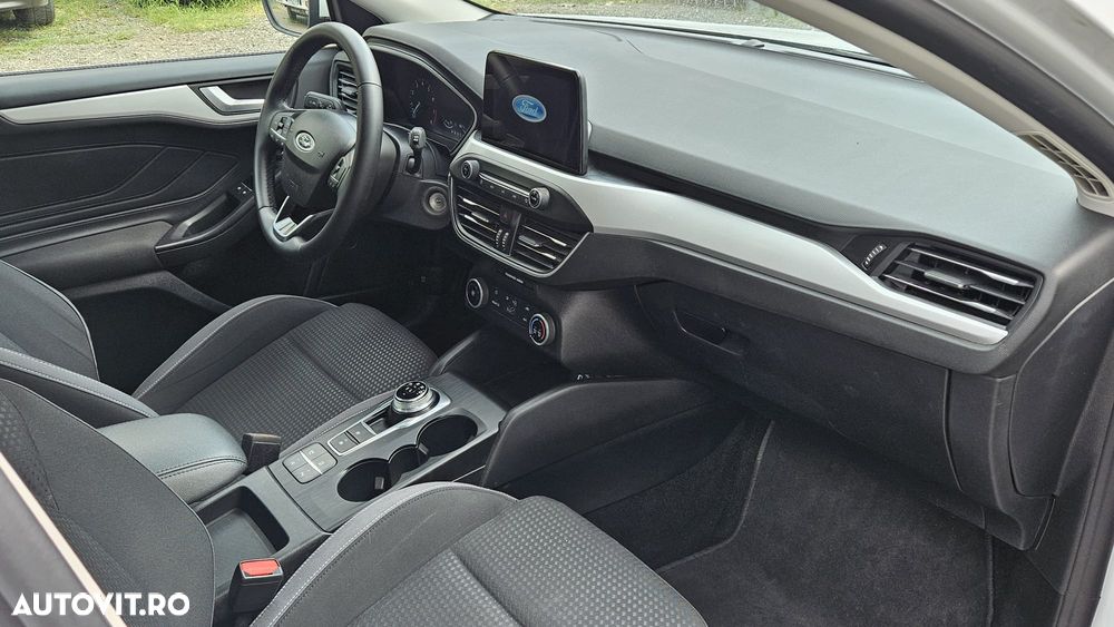 Ford Focus 1.0 EcoBoost Active Business - 13