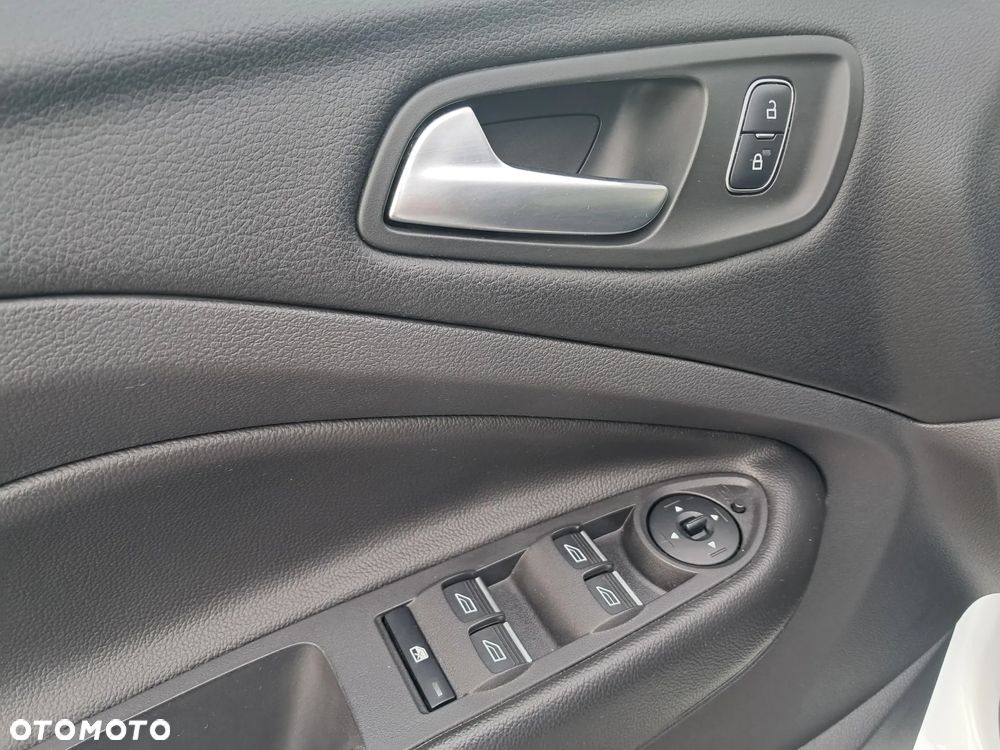 Ford Kuga 1.5 EcoBoost FWD Edition ASS MMT6 - 35