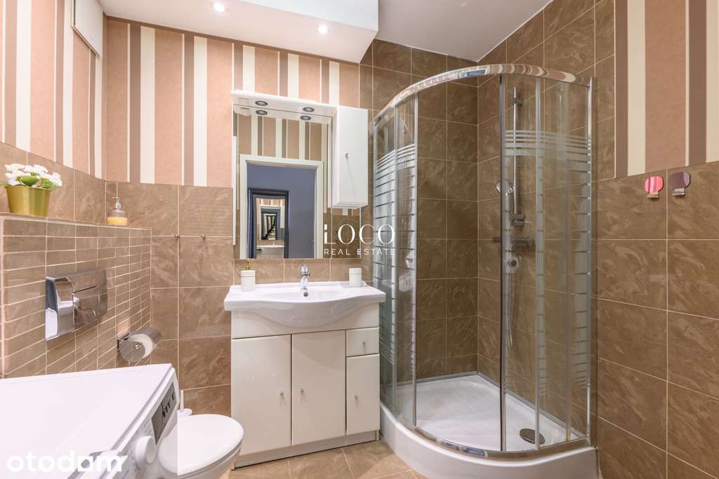 Cicha kawalerka z garażem przy Blue City/Dw.Zach.