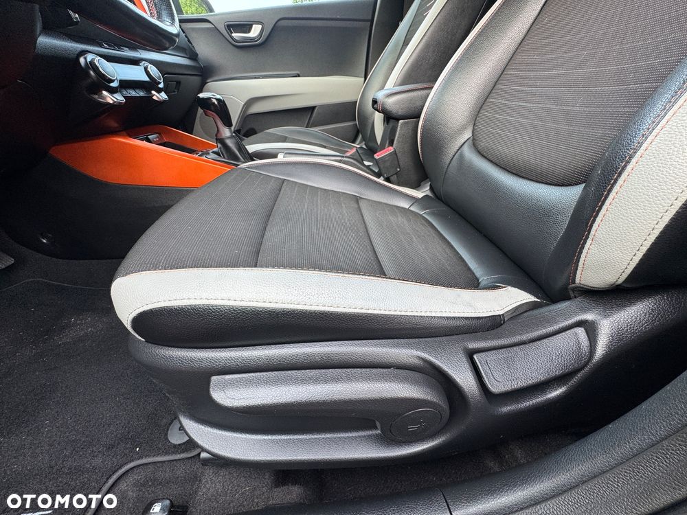 Kia Stonic 1.6 CRDi Spirit - 29