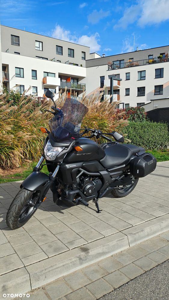 Honda CTX - 7