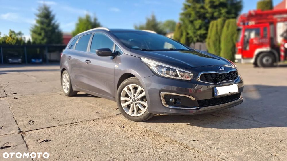 Kia Ceed 1.6 CRDi L Business Line - 19