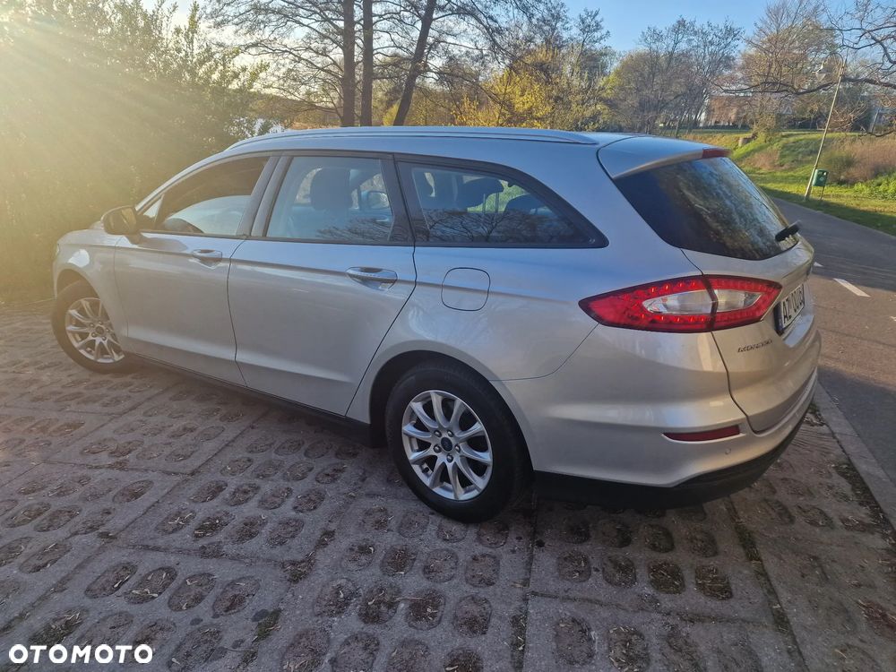 Ford Mondeo 2.0 TDCi Allrad Titanium - 4