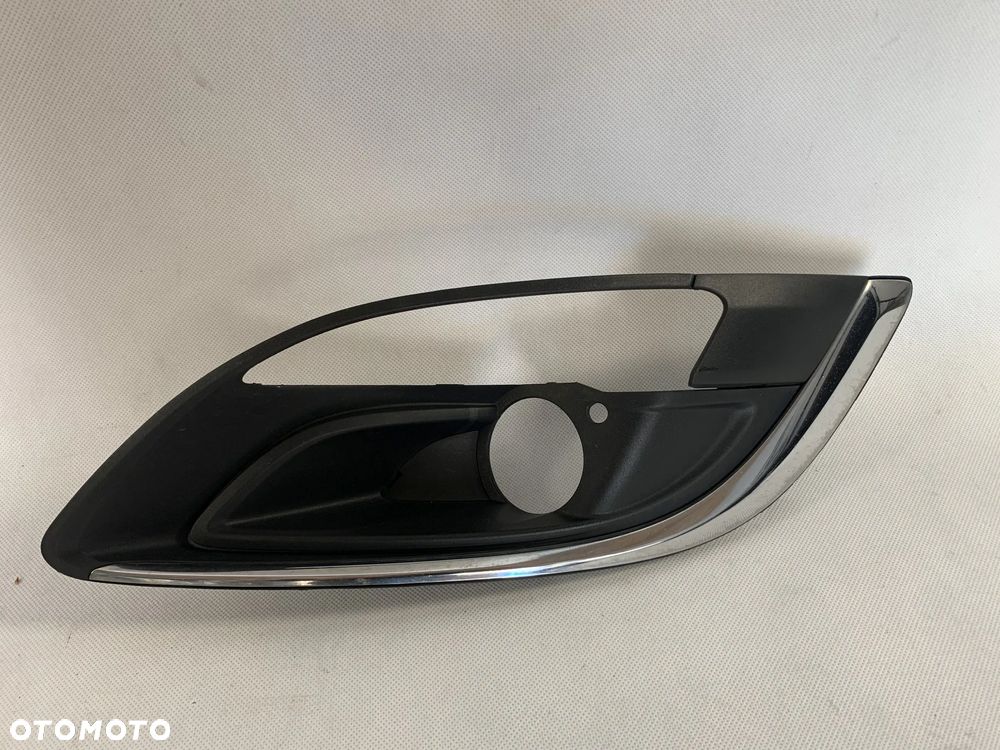 Opel Astra 4 IV FL 12-15r Atrapa lewa kratka Lift - 1