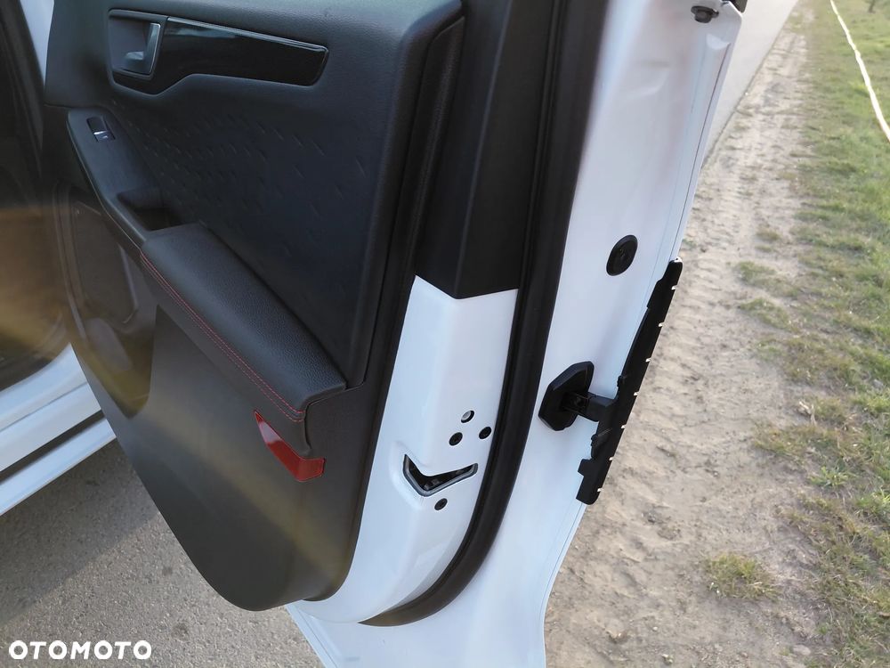 Ford Kuga 2.0 EcoBlue AWD ST-Line X - 15