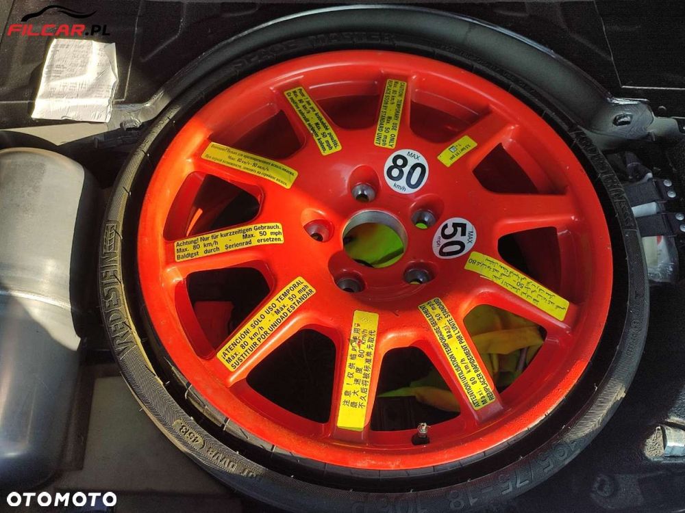 Volkswagen Touareg - 33