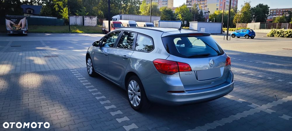 Opel Astra - 5