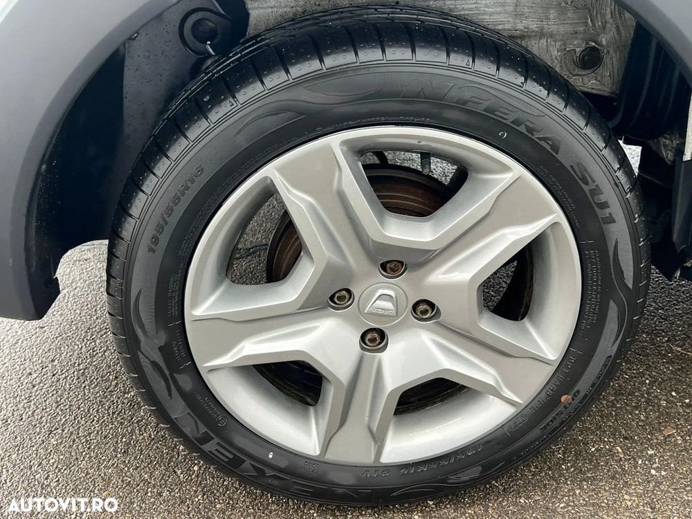 Dacia Lodgy TCe 130 GPF Stepway - 6