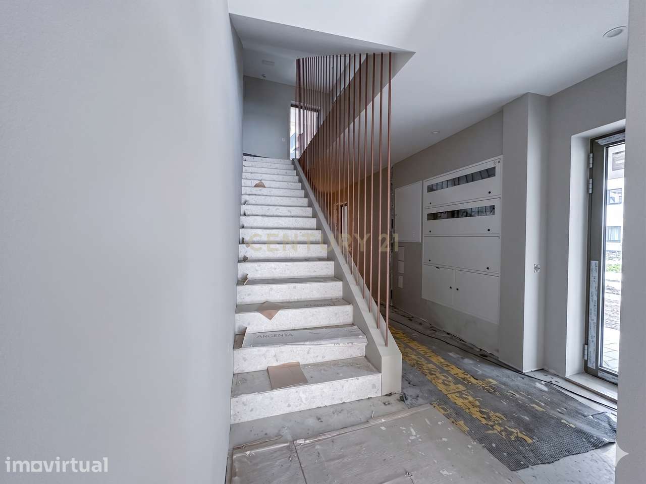 T0 Novo | Localização Exclusiva na Rua Brito Capelo, Matosinhos, Porto - Grande imagem: 4/12