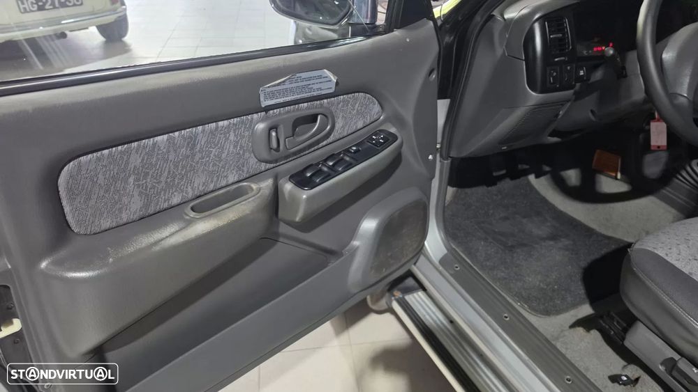 Mitsubishi L200 2.5 TD Strada CD - 22
