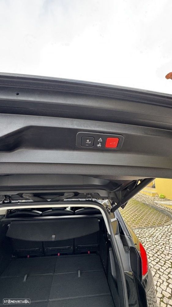 Peugeot 5008 1.2 PureTech GT Pack EAT8 - 13