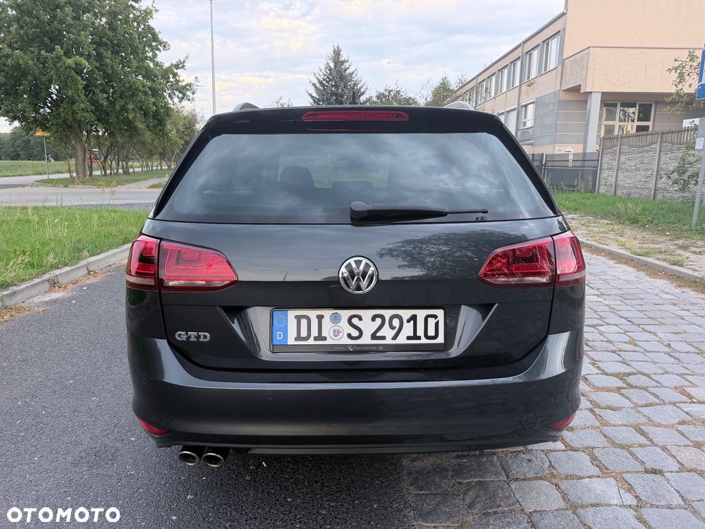 Volkswagen Golf 2.0 TDI BMT GTD DSG - 6