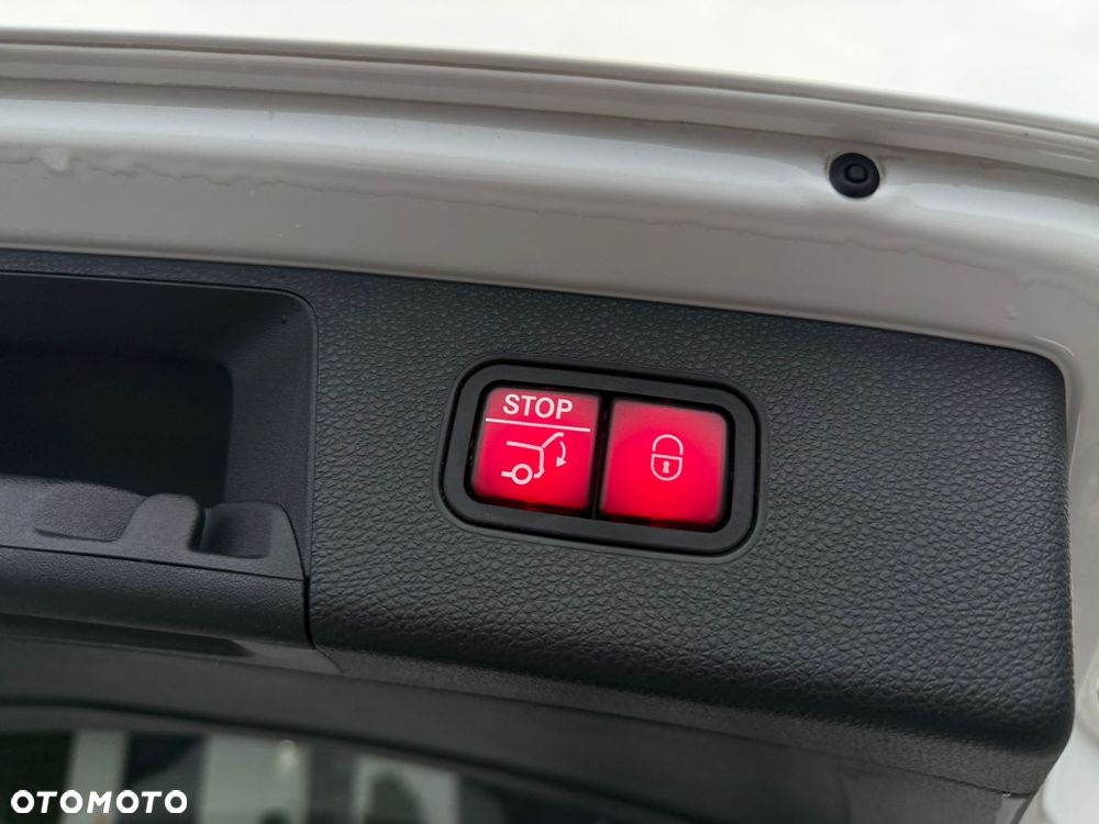 Mercedes-Benz GLK 350 CDI 4Matic (BlueEFFICIENCY) 7G-TRONIC - 36