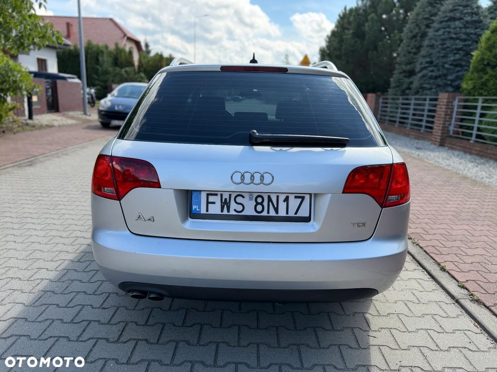 Audi A4 Avant 2.0 TDI - 20