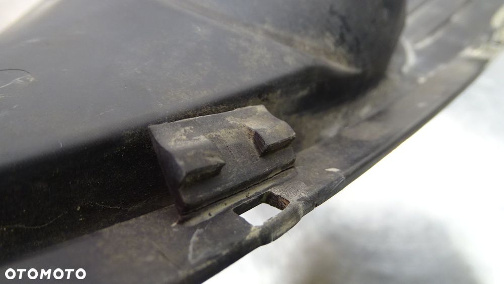 KRATKA ZDERZAKA LEWA CITROEN C4 PICASSO 1.6HDI - 4