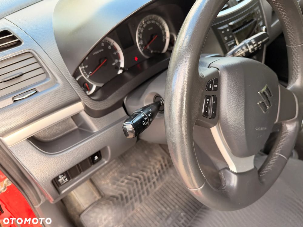 Suzuki Swift - 34