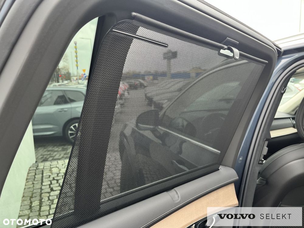 Volvo XC 90 - 40