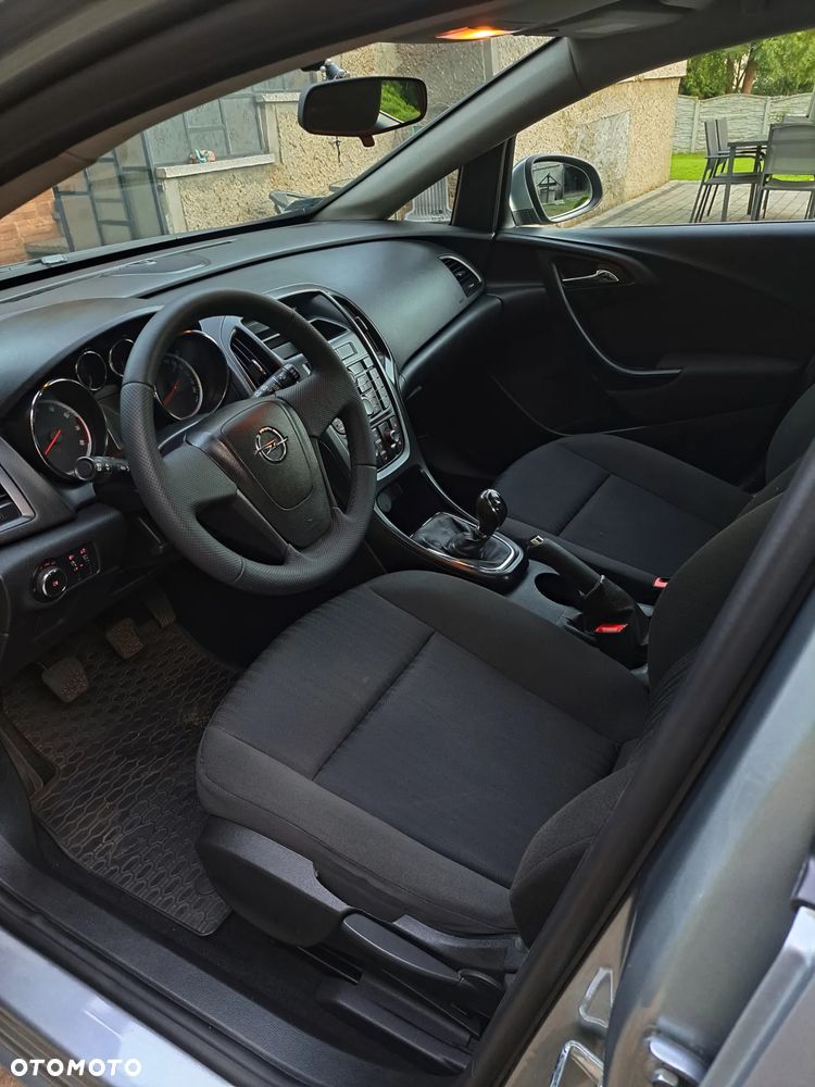 Opel Astra 1.6 Active EU6 - 10