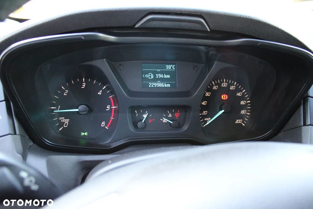 Ford Transit - 23