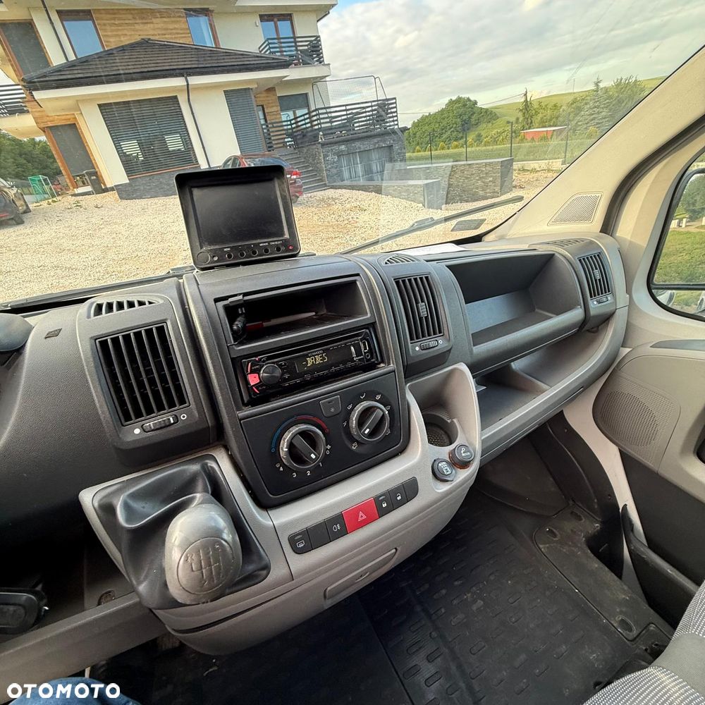 Peugeot Boxer 333 HDI - 2