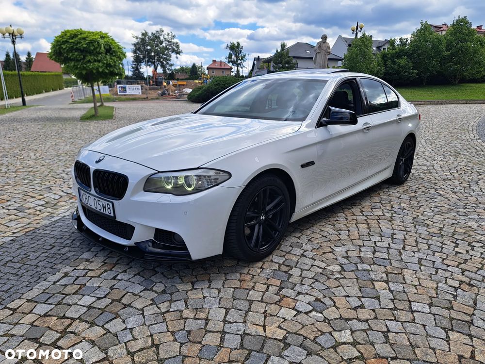 BMW Seria 5 528i xDrive - 2