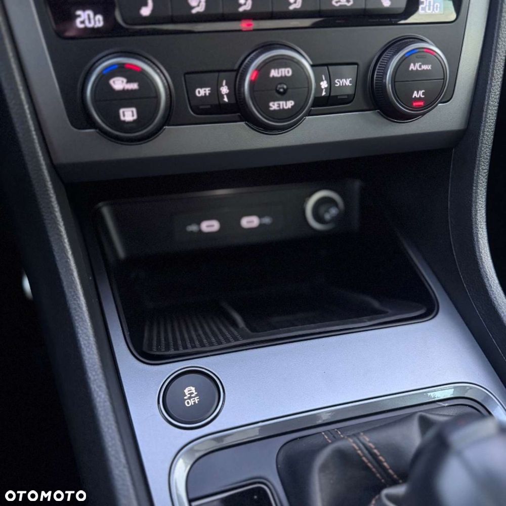 Cupra Ateca VZ 2.0 TSI 4Drive DSG Tribe Edition - 33