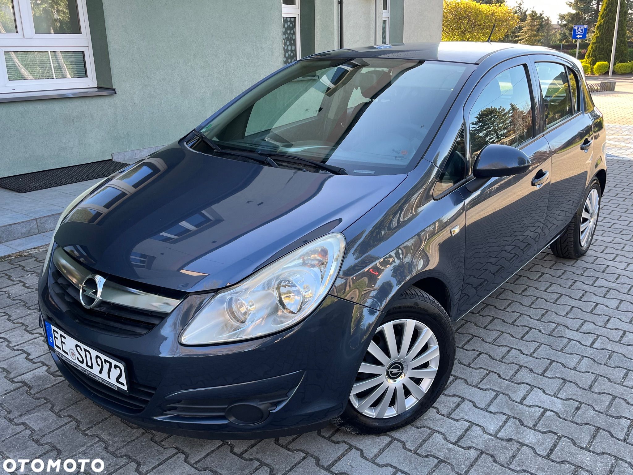 Opel Corsa 1.2 16V Easytronic Edition - 1