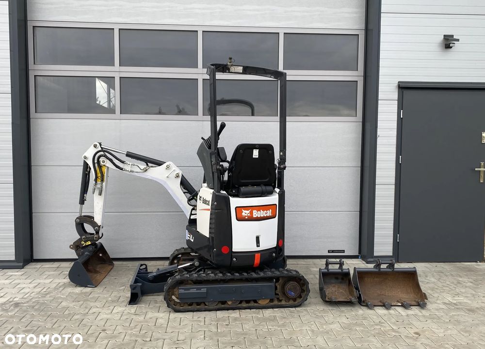 Bobcat E10Z Minikoparka - 5